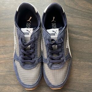 Puma Blue and Gray Sneakers with Mesh Design